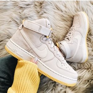 Nike Air Force 1 High Sneakers